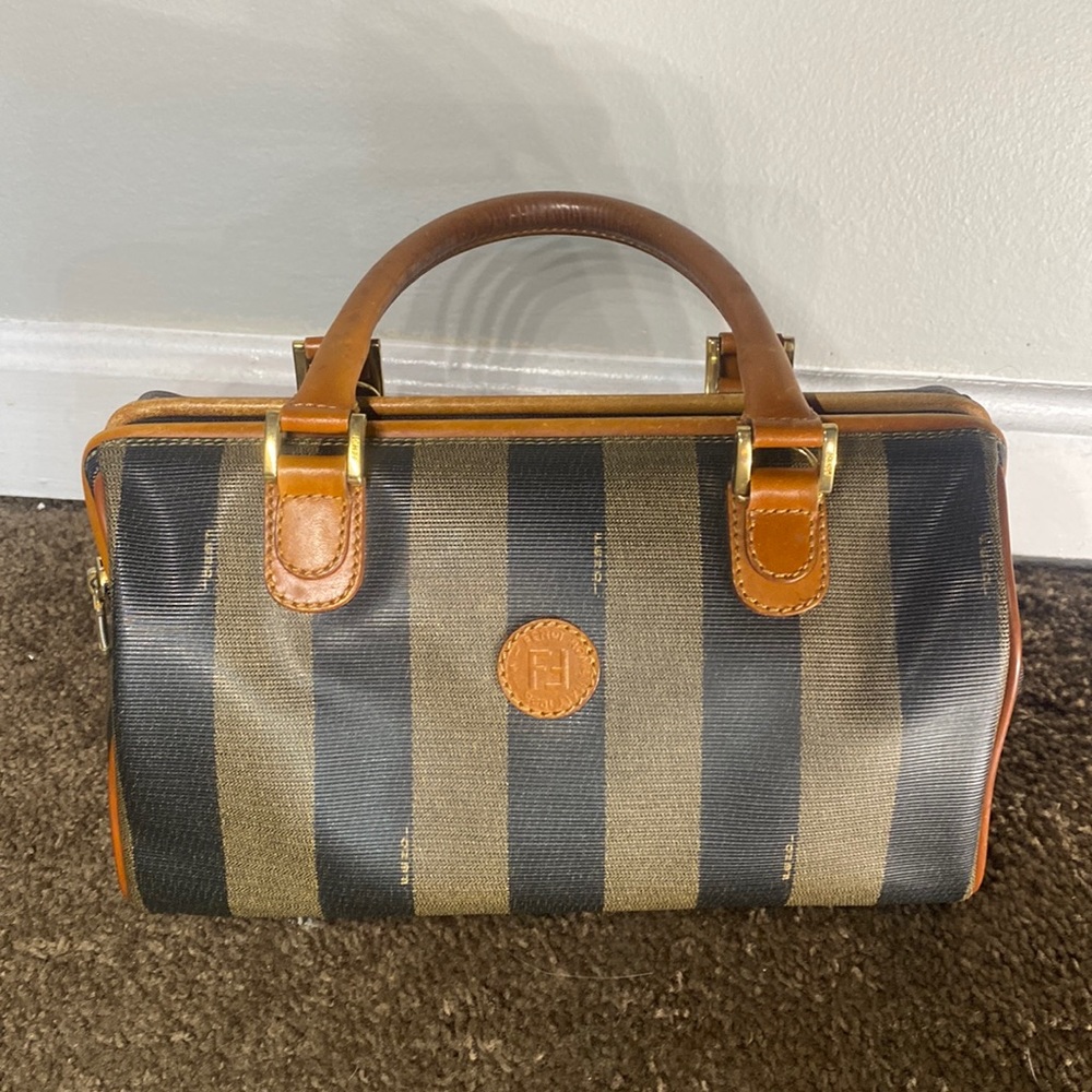 Fendi Pequin